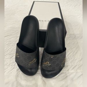 Gucci GG Supreme Slide 'Tiger'